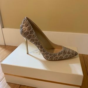 Vince Camuto Imagine Gold Heel Size 8